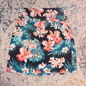 Victoria’s Secret Pink mini skirt